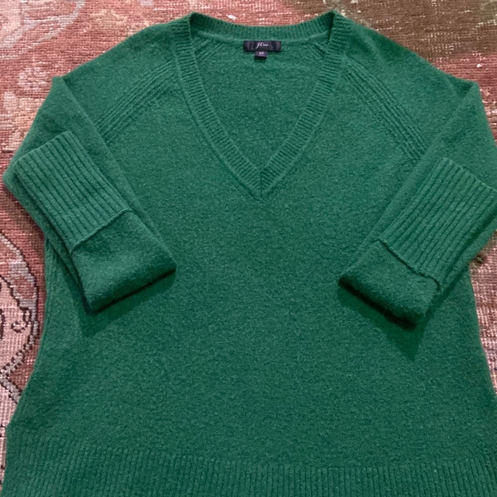 J.crew super soft v neck long sleeve sweater XS